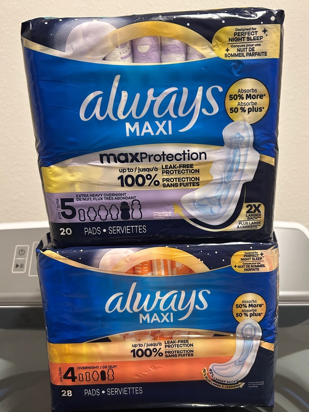 Always Maxi Pads set of 2